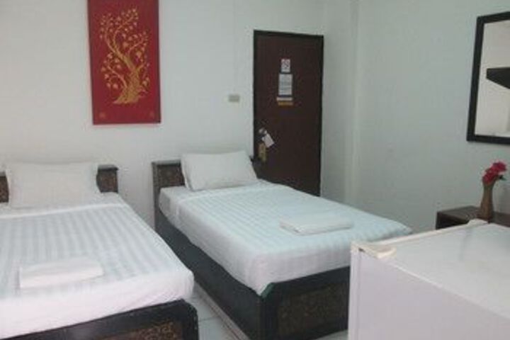 Room 22 of 61