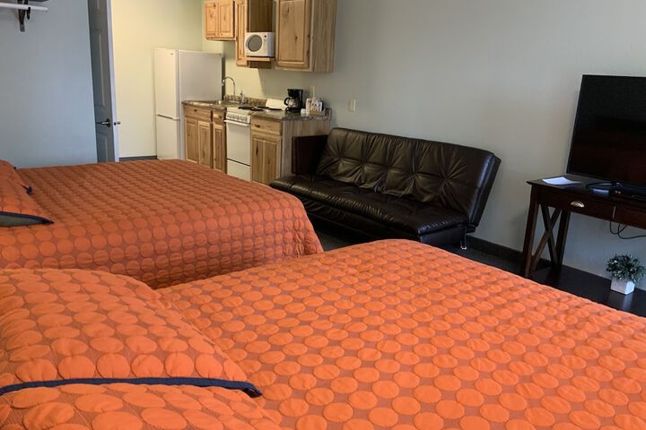 Room 112 of 259