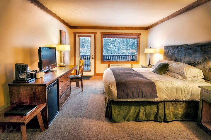 Room 9 of 27