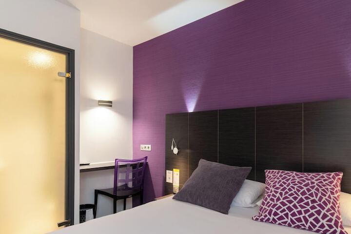 Room 20 of 42