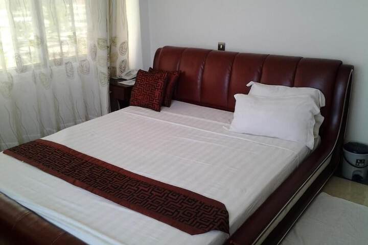 Room 2 of 12