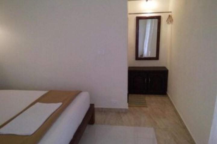 Room 47 of 49