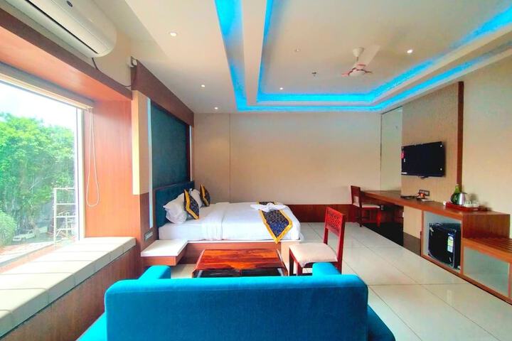 Room 16 of 29
