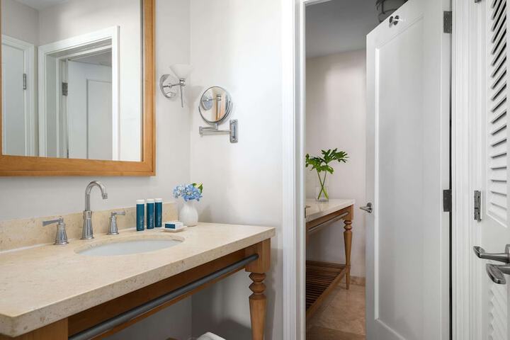 Room 206 of 280