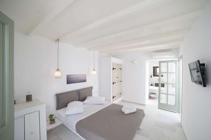 Room 7 of 45