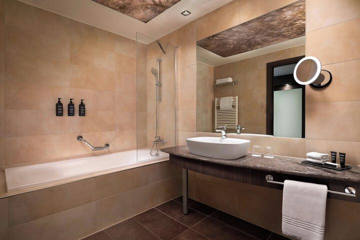 Clean Restrooms