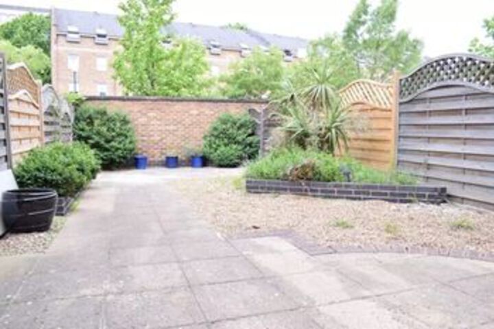 Terrace/Patio 16 of 16