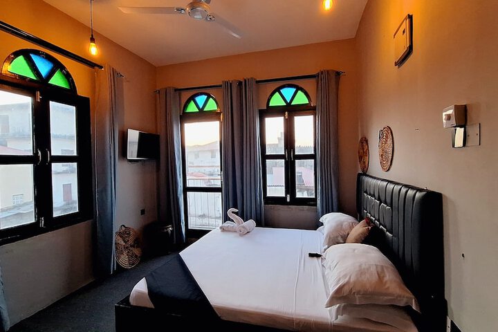 Room 20 of 32