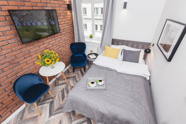 Room 20 of 28