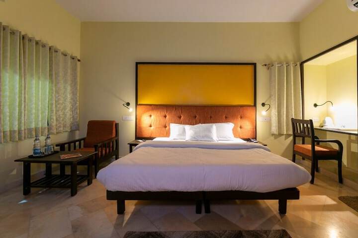 Room 3 of 14