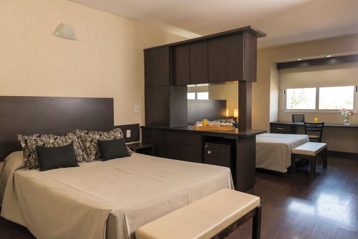 Room 8 of 36