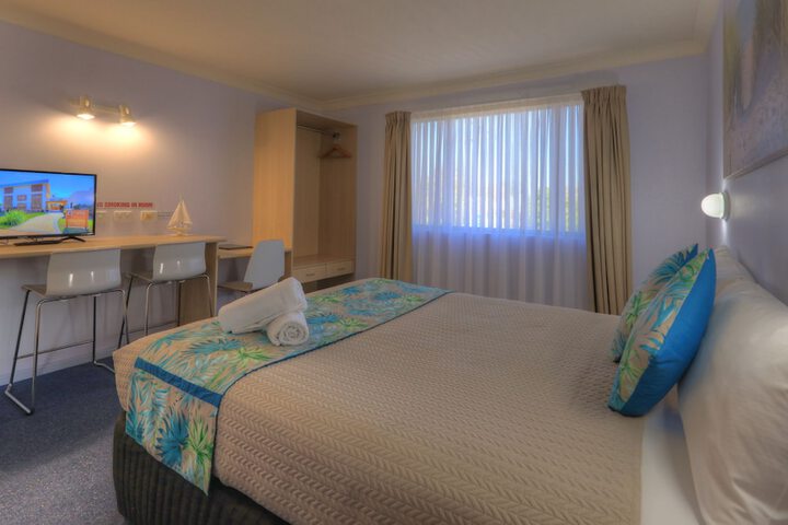 Room 12 of 41