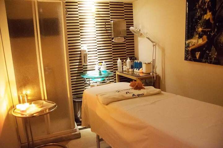Massage Photo