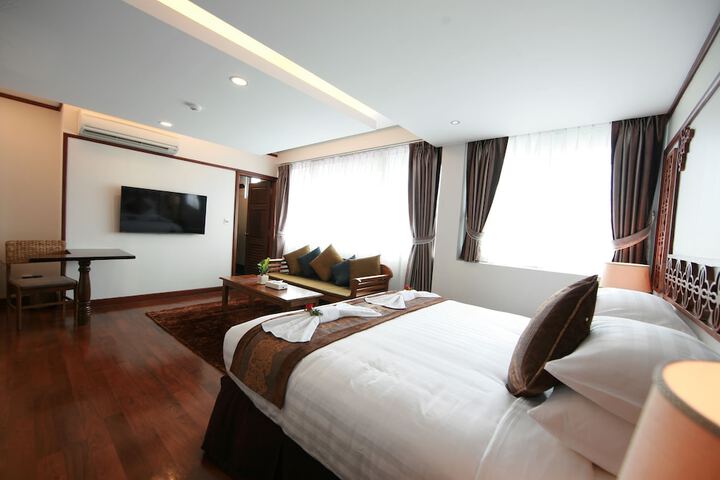 Room 16 of 45
