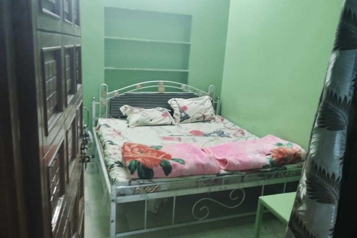 Room 16 of 29