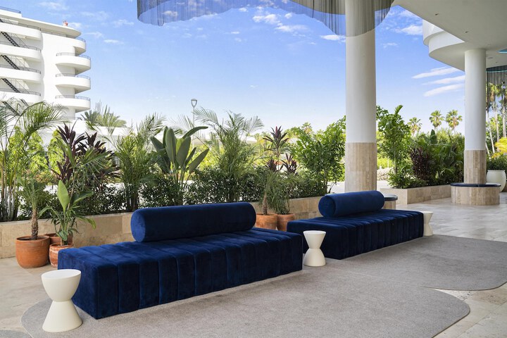 Hotel Interior 2 of 170