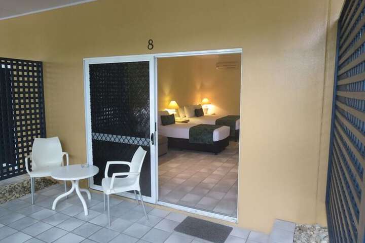 Room 5 of 71