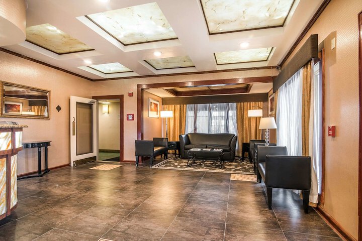 Hotel Interior 5 of 29
