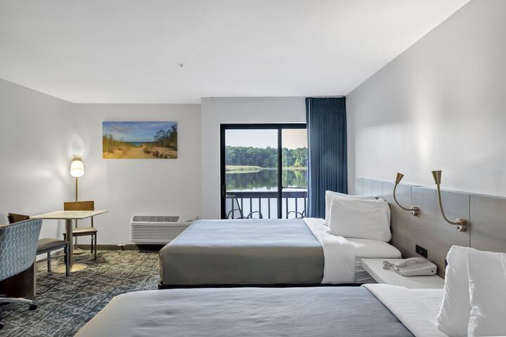 Room 9 of 29