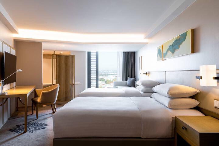 Room 14 of 54