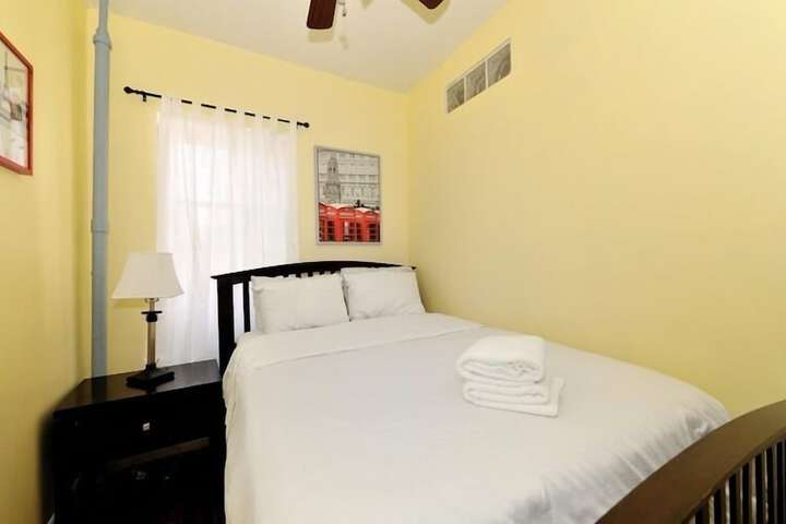 Room 98 of 324