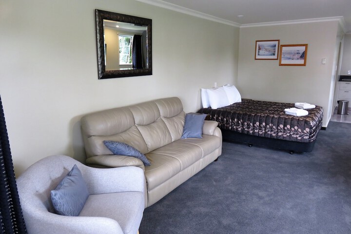 Room 46 of 141