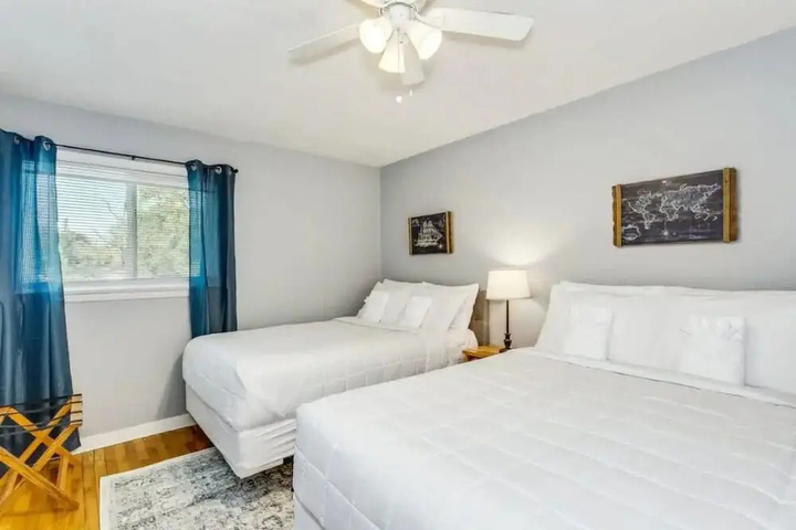 Room 3 of 13