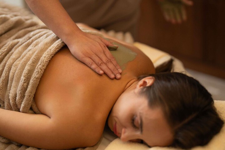 Spa 148 of 268
