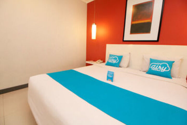Room 15 of 23
