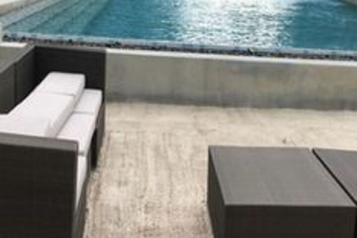 Pool 17 of 30