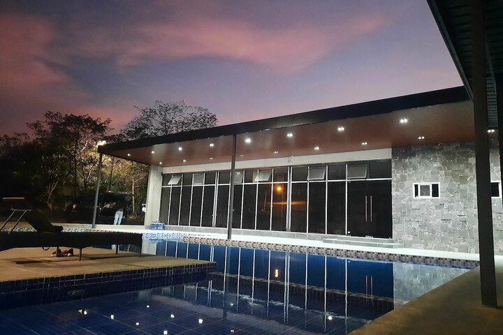 Pool 55 of 68