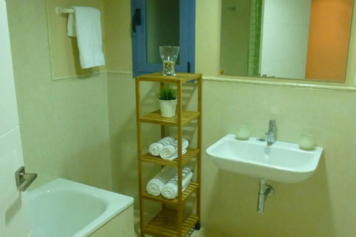 Room 7 of 15