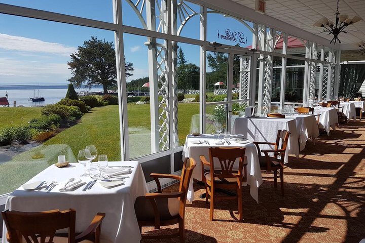 Dining Photos