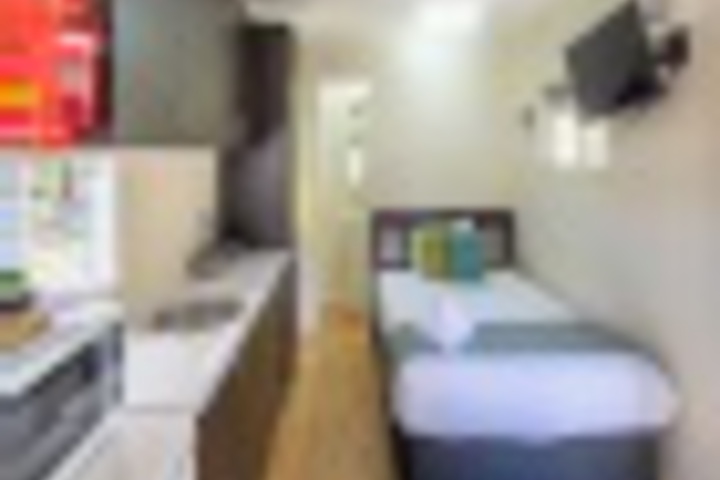 Room 87 of 792
