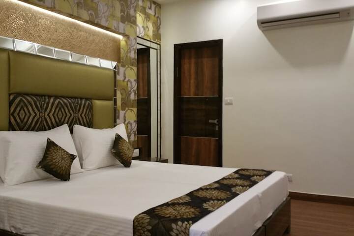 Room 16 of 67