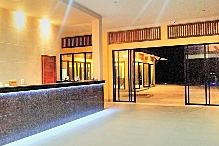 Hotel 2 of 78