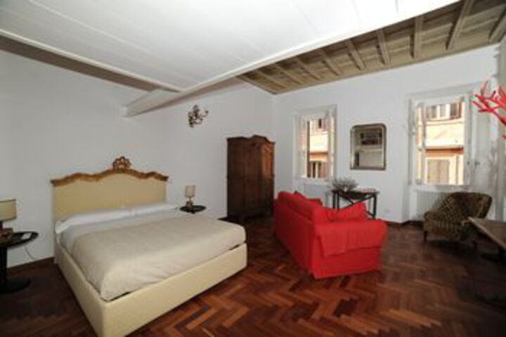 Room 12 of 36