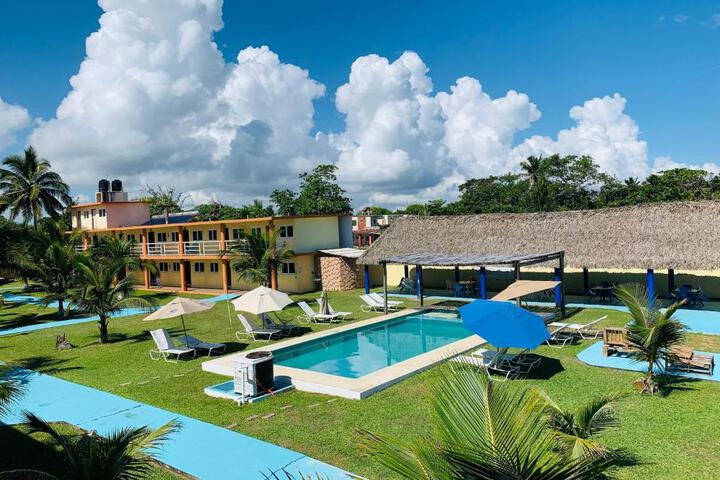 Hotel La Roca Costa Esmeralda