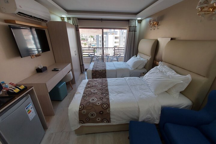 Room 4 of 55
