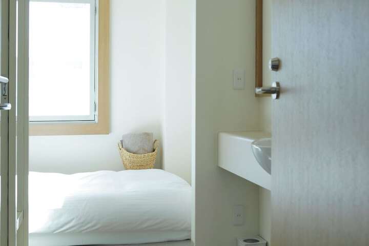Room 20 of 132