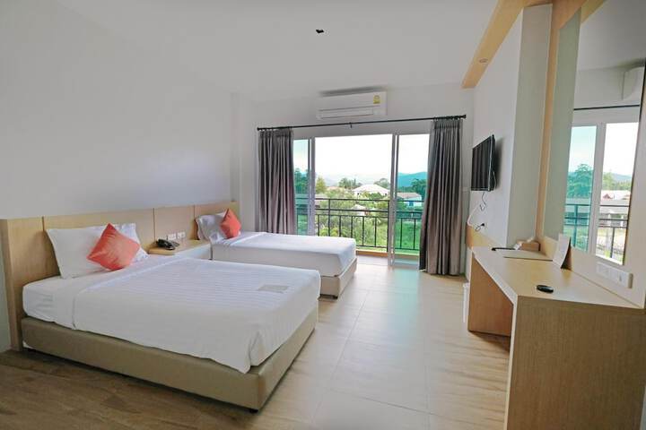 Room 21 of 42