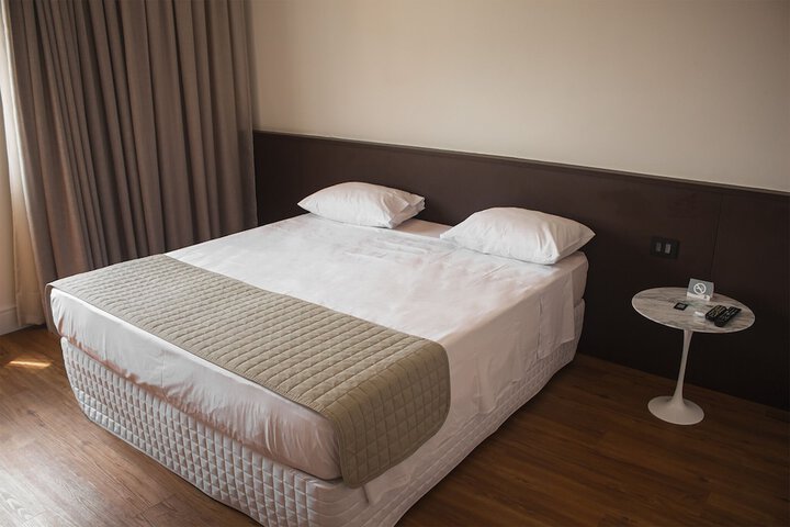 Room 8 of 41