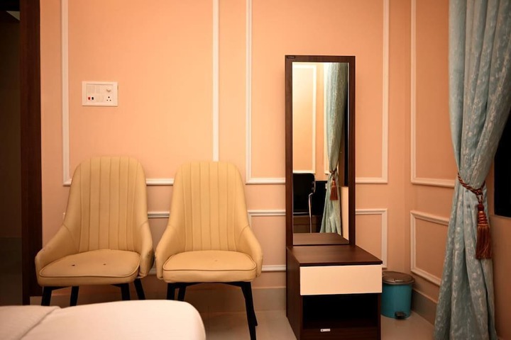 Room 4 of 19