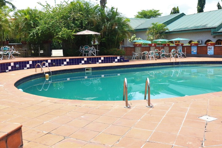 Pool 16 of 29