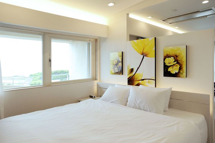 Room 6 of 72