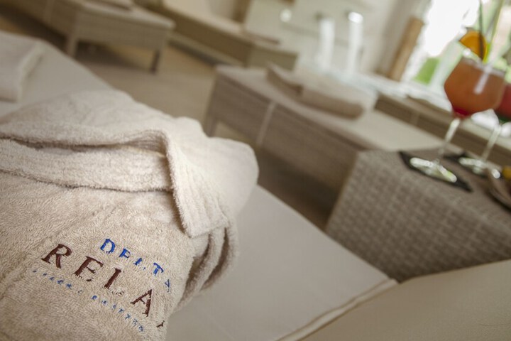Spa 39 of 77