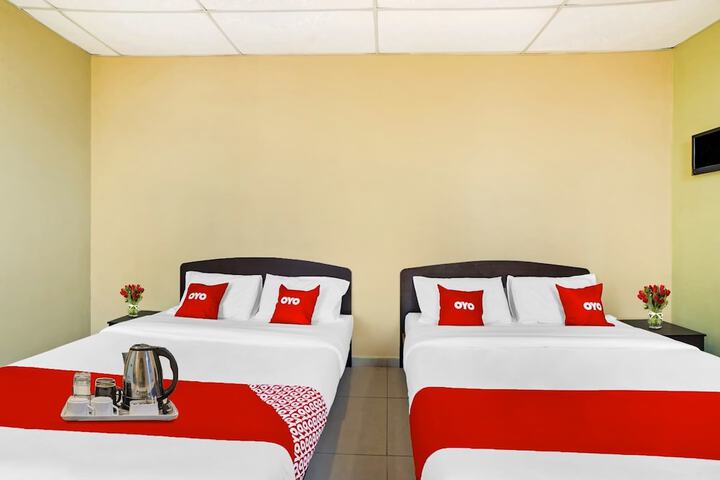 Room 15 of 18