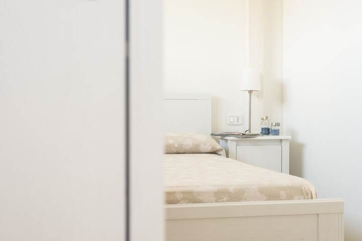 Room 8 of 67