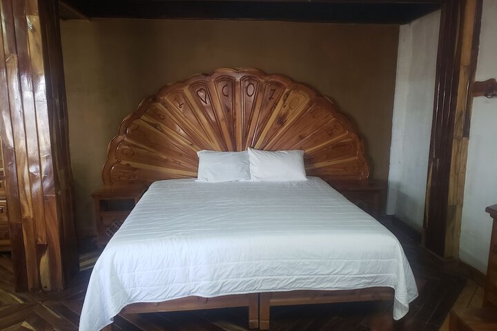 Room 11 of 31