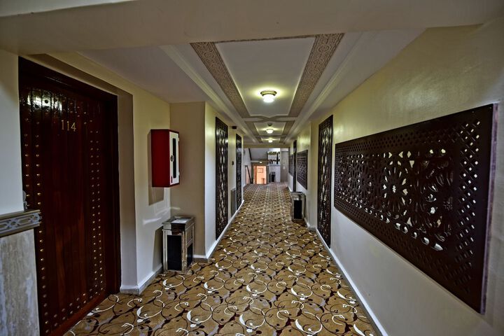 Room 11 of 23